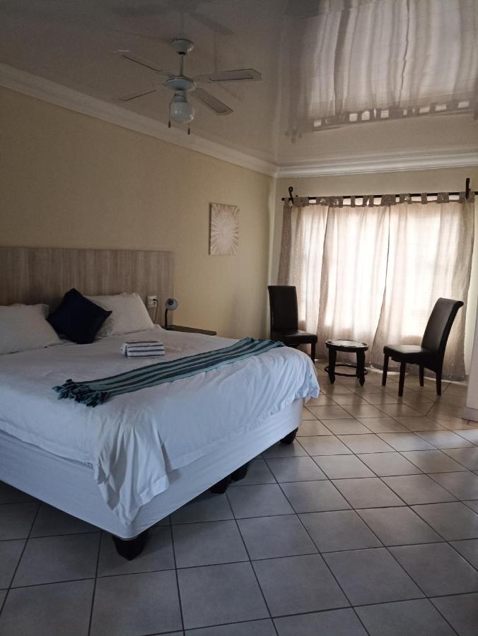 4 Seasons Country Club Hotell Bronkhorstspruit Exteriör bild